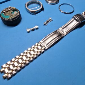 Watch Service - Accutron / Tuning Fork / Mechanical / Quartz